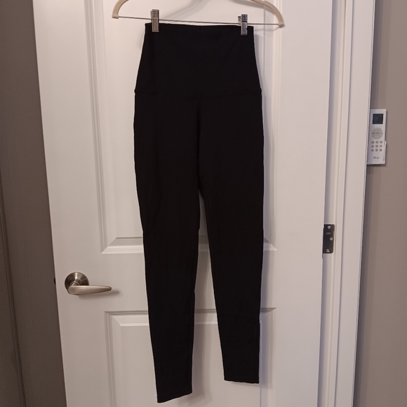 Leo Star Yoga‎ Leggings - Size 2 - Picture 2 of 5